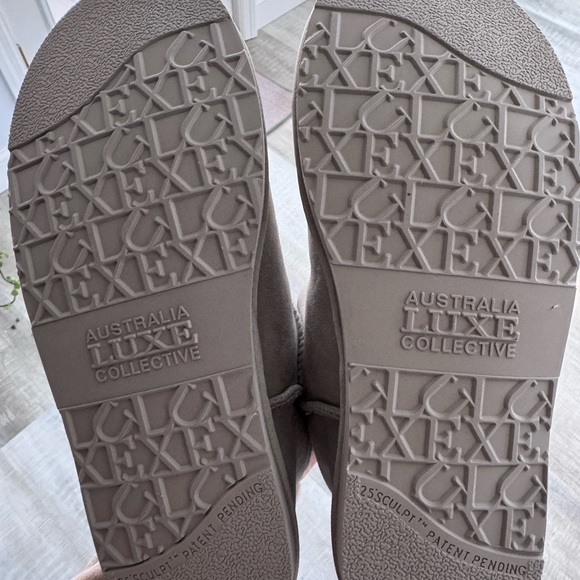 Luxe Australian Gray Suede Boots Brand new never worn - Picture 3 of 7